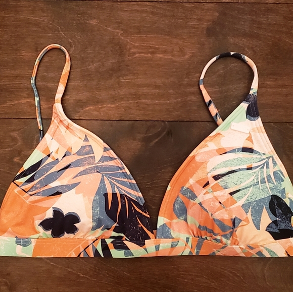 3 Piece Roxy PT Beach Classic Bikini Set - Picture 5 of 13